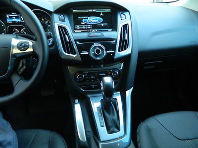 2013 Ford Focus Titanium pkge selfpark Navi Sync Sunroof Htd Seats Backup Camera, US $16,900.00, image 60