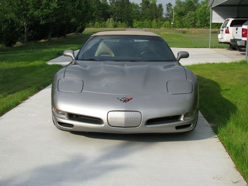 1999 Chevrolet Corvette Base Convertible 2-Door 5.7L, image 3