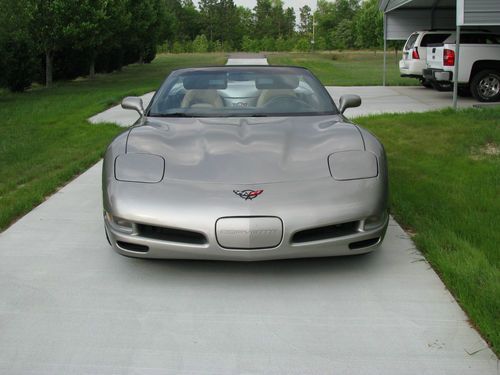 1999 Chevrolet Corvette Base Convertible 2-Door 5.7L, image 9