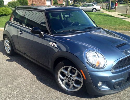 2011 mini cooper s hatchback 2-door 1.6l