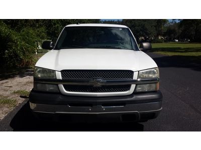 ((Chevy Silverado clean mint truck cold a/c ext cab low miles 79k drives great)), image 12