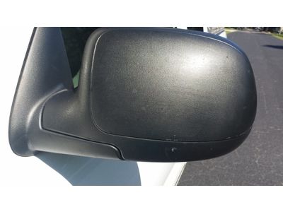 ((Chevy Silverado clean mint truck cold a/c ext cab low miles 79k drives great)), image 42