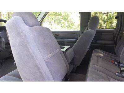 ((Chevy Silverado clean mint truck cold a/c ext cab low miles 79k drives great)), image 53