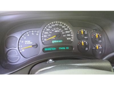 ((Chevy Silverado clean mint truck cold a/c ext cab low miles 79k drives great)), image 54