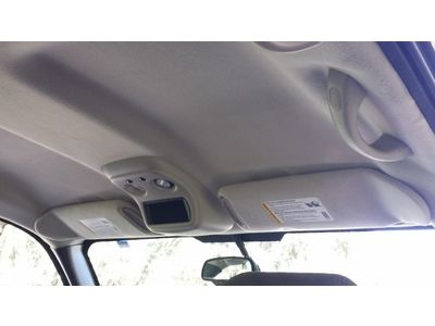 ((Chevy Silverado clean mint truck cold a/c ext cab low miles 79k drives great)), image 63