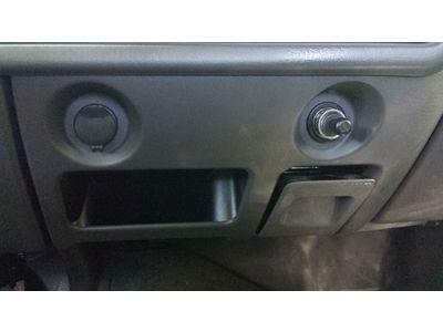 ((Chevy Silverado clean mint truck cold a/c ext cab low miles 79k drives great)), image 73