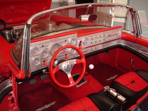 Ford Thunderbird, image 2