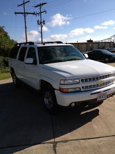 2004 Chevrolet Suburban 1500 Z71 Sport Utility 4Dr 5.3L, Sunroof, Rear DVD NR, image 8