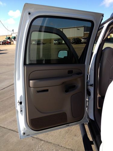 2004 Chevrolet Suburban 1500 Z71 Sport Utility 4Dr 5.3L, Sunroof, Rear DVD NR, image 20