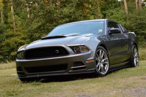 2013 ford mustang base coupe 2-door 3.7l