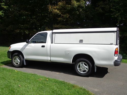 2004 toyota tundra pickup truck for recreational or commercial use