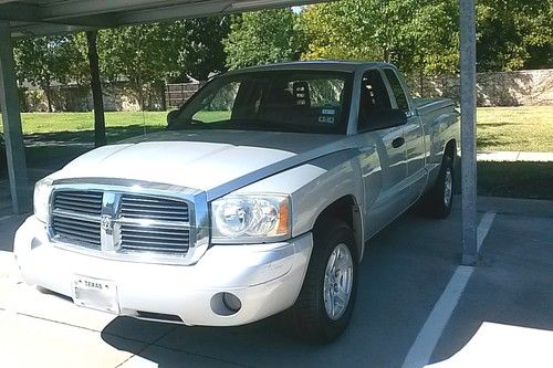 2006 dodge dakota slt club cab extended 3.7l 138k runs great