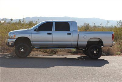 Lifted 2006 dodge ram mega cab slt 5.9l cummins diesel..lifted cummins diesel