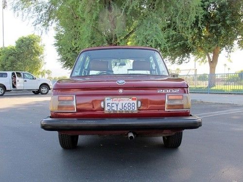 1975 BMW 2002, image 2