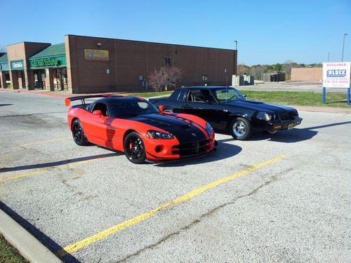 2009 dodge viper srt-10 acr coupe 2-door 8.4l