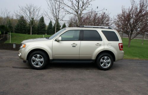 2011 ford escape limited sport utility 4-door 2.5l  extras!!