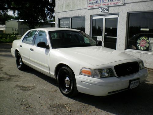 Extra clean crown vic p71 no real police use rustfree florida car perfect carfax