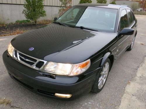 2001 saab 9-5 sedan very clean runs &amp; drives great lo mileage no reserve