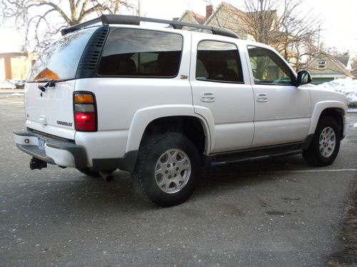 2004 chevrolet tahoe z71 sport utility 4-door 5.3l