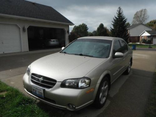 2000 nissan maxima gxe sedan 4-door 3.0l