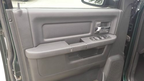 2011 Ram 1500 Sport Crew Cab Pickup 4-Door 5.7L, image 11