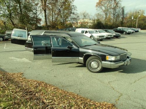 1994 cadillac hearse superior funeral coach excellent condition priced to sell !