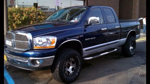 2006 dodge ram 1500 slt crew cab pickup 4-door 5.7l lifted