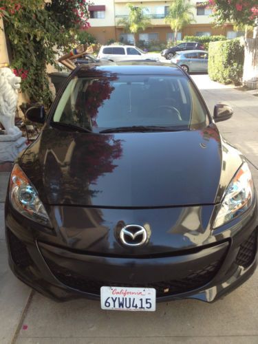 2012  mazd 3 i grand touring 2.0 sky active 20k mille warranty black on  ok car