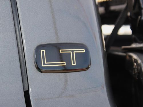 6.6L Diesel V8 LT 4WD Leather Lifted Off Road Tires Running Boards MP3 CD 4x4, image 5