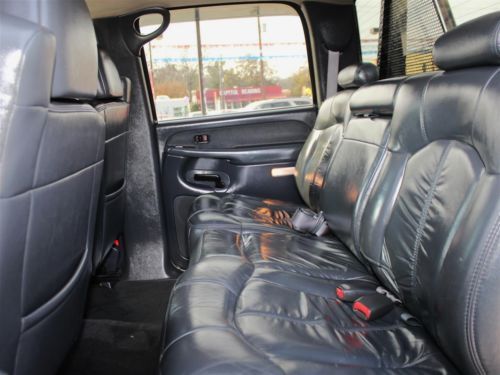 6.6L Diesel V8 LT 4WD Leather Lifted Off Road Tires Running Boards MP3 CD 4x4, image 17