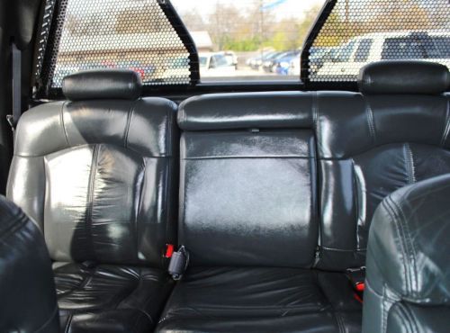 6.6L Diesel V8 LT 4WD Leather Lifted Off Road Tires Running Boards MP3 CD 4x4, image 20