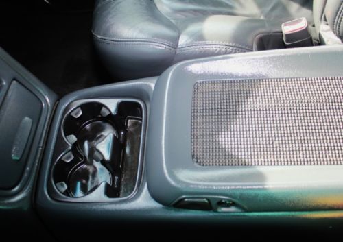 6.6L Diesel V8 LT 4WD Leather Lifted Off Road Tires Running Boards MP3 CD 4x4, image 21