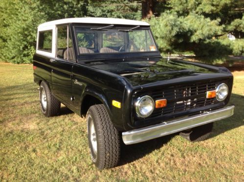 Very nice 1971 ford bronco.  mostly original and in great shape