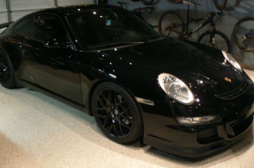 2005 porsche 911 carrera coupe black on black-super clean