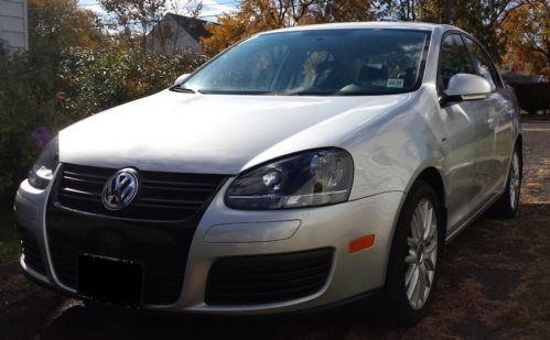 2009 vw jetta wolfsburg edition reflex silver 2.0t with dsg trans