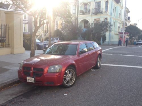 2005 dodge magnum sxt wagon 4-door 2.7l