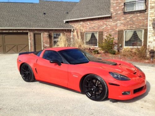 2006 chevrolet corvette z06 coupe 2-door 7.0l full custom fast built motor