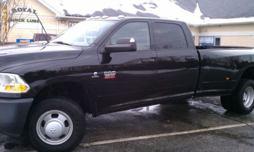 2012 ram 3500 st crew cab pickup 4-door 6.7l