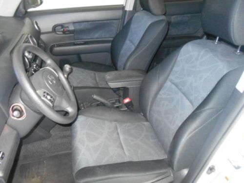 2011 Scion xB 5 Door Wagon Excellent Runner Manual Low Miles NO RESERVE, image 7