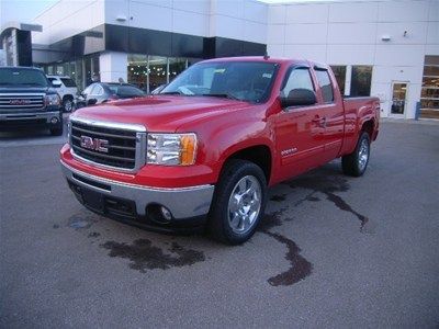 2011 slt 5.3l auto red