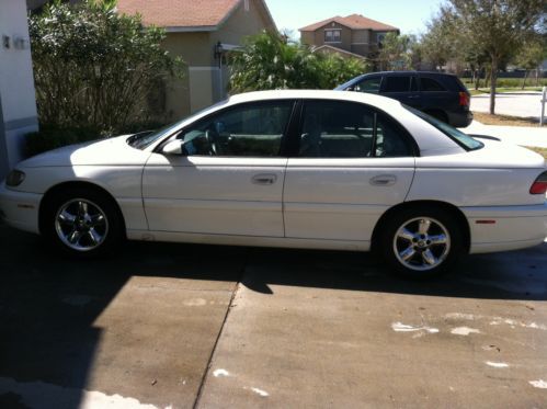 1997 cadillac catera base sedan 4-door 3.0l