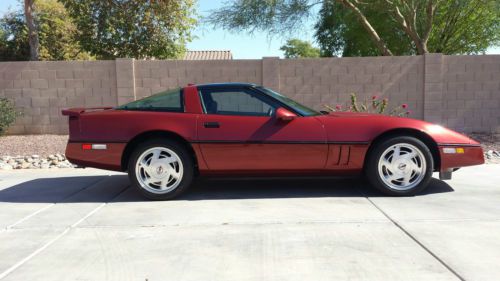 1988 chevrolet corvette hatchback 2-door 5.7l