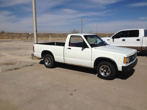 89 chevy s10 shortbed 5-speed pick up &#034;low mileage&#034;