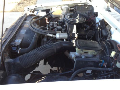 89 Chevy S10 Shortbed 5-speed Pick up "Low Mileage", US $1,500.00, image 6
