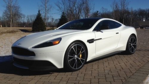 2014 aston martin vanquish coupe