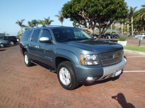 2008 chevrolet suburban z71 offroad 4x4 / one owner !!!