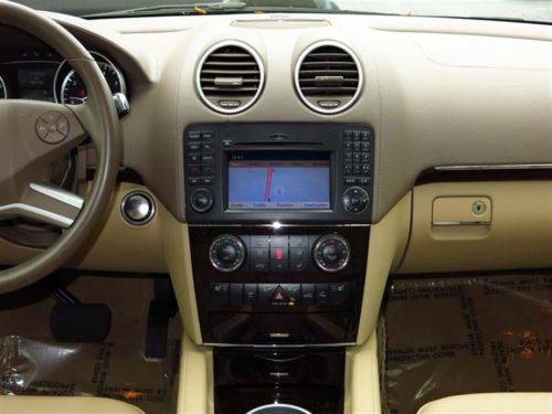 One owner Mercedes-Benz Certified Low miles Off lease Excellent condition, image 19