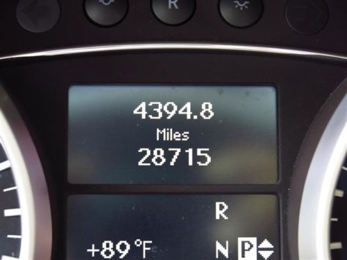 One owner Mercedes-Benz Certified Low miles Off lease Excellent condition, image 34