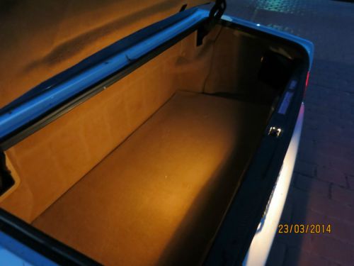 MERCEDES BENZ SL 31000 miles ONLY, EXCELLENT CONDITION, image 6