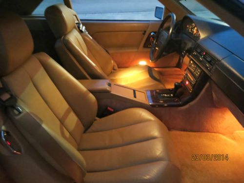 MERCEDES BENZ SL 31000 miles ONLY, EXCELLENT CONDITION, image 8
